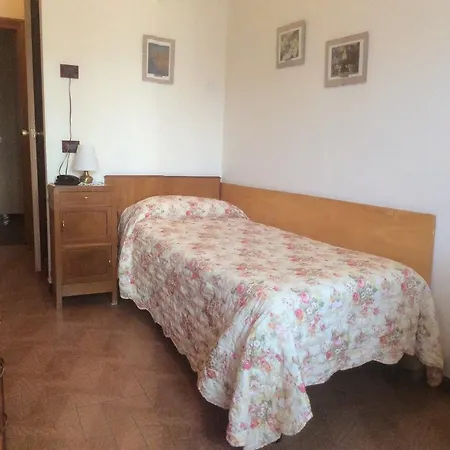 Zocca Lanzo dʼIntelvi