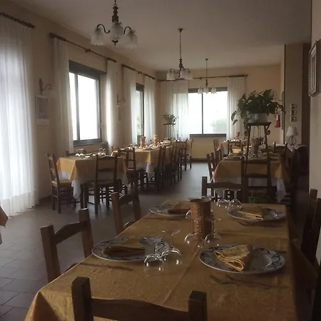 Hotel Zocca Lanzo dʼIntelvi